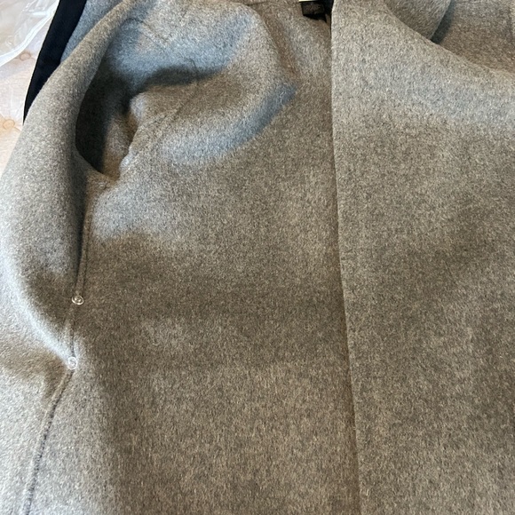 Magaschoni Grey Double-Faced Wool Wrap Coat with Hood & Black Trim Size Medium - Picture 6 of 8